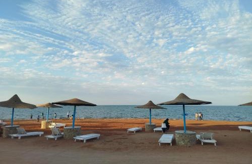 Al Ahyaa Apartment | Turtles Beach resort Hurghada Studio view sea view pool private beach Pools anf sunny balcony