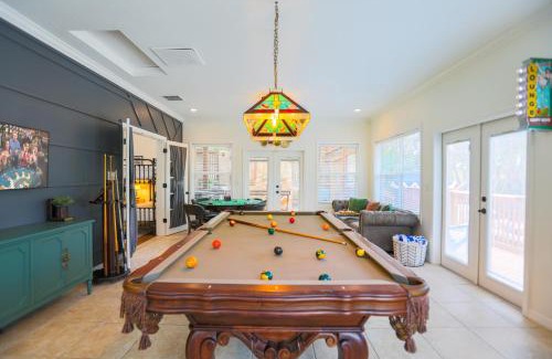 Dunedin House | Tuscan Breeze - Pool, Beach, Games, Dog Park, Movies