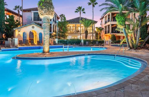 St. Tropez House | Tuscan Charm