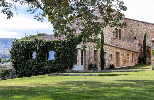 Sarteano Villa | Tuscan Dream Vacation Home near Sarteano