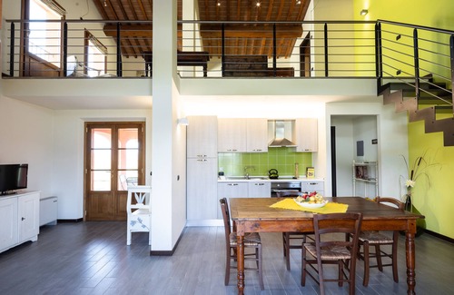 Larciano Apartment | Tuscan Enchantment - Apartment on 2 Levels - Oil