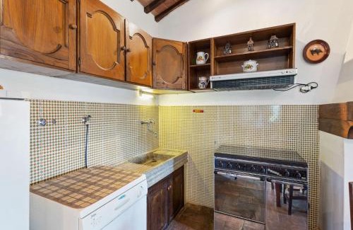 Riccio House | Tuscan Holiday Home with Pool
