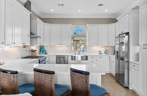 St. Tropez House | Tuscan Luxury Villa: Private Beach, Updated Kitchen, Golf Cart, Arcade, & more 🖤