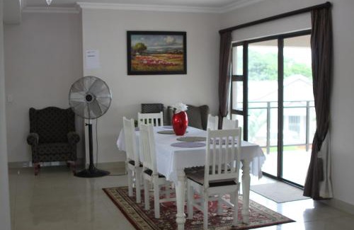 Port Edward House | Tuscany By The Sea