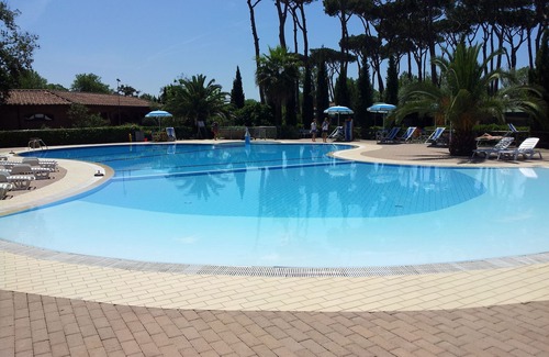 Viareggio Ski Chalet | Tuscany | Camping by the Sea | Mobile home | Chalet | Italy