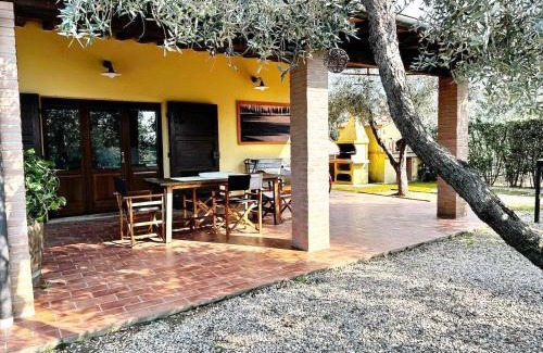 Cecina Apartment | Tuscany Cottage Paratino 53 by Zoom In Earth