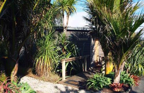 Oneroa Apartment | Tutiri in Oneroa - Stay Waiheke