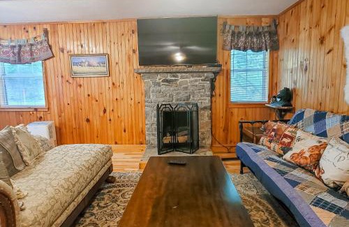 Gatlinburg House | Tweeting Brook