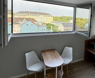 Rhein-Erft-Kreis District Apartment | Twenty2 Apartments