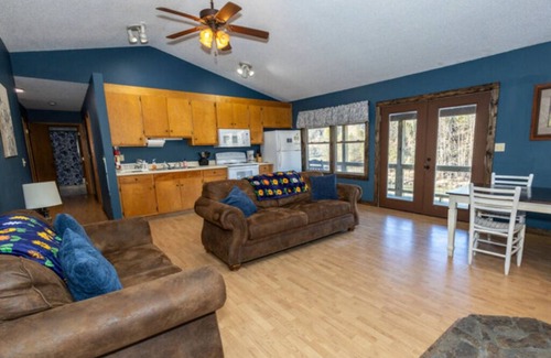 Springmaid Mountain Cabin | Twin Falls Cabin Top Duplex