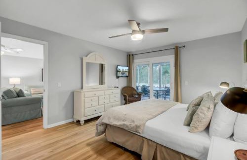Twin Oaks House | Twin Oaks 24 by Wild Dunes, with Golf View