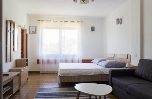 Liznjan Apartment | Twin Oaks