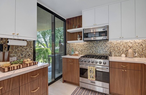 Twin Palms House | Twin Palms Retreat - NEW LISTING! - 2-bedroom house, spectacular mountain views!