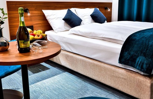 Lenzing House | Twin Room - Hotel Das Zeit