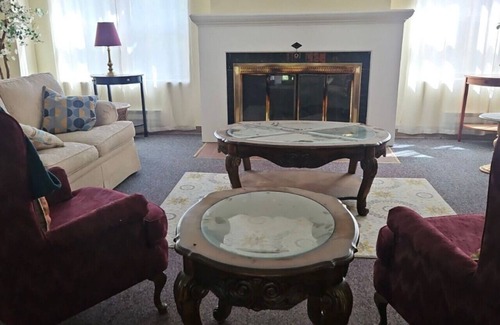 Gaston Cabin | Twin room near Hillsboro