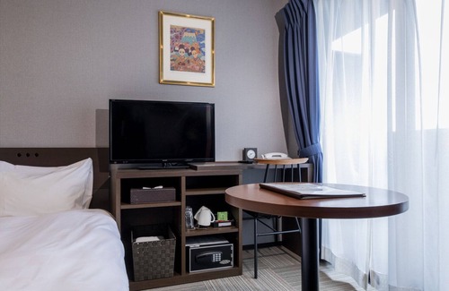 Higashiyama Hotel | Twin Room River view