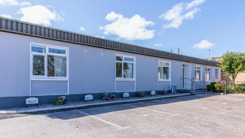 Tramore Cabin | Twin Suite On Golf Course Private Cosy