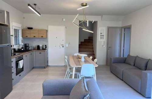 Polichrono Villa | Twin Villas