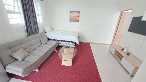 Goodwood House | Twinex Accommodation Parow