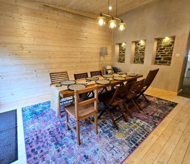 Hope Valley House | Twitchill Farm Holiday Cottage