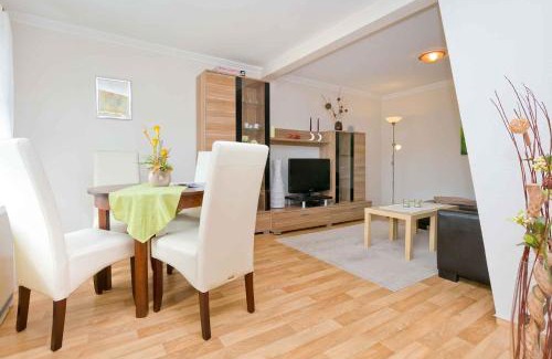 Arbshagen Apartment | Two-Bedroom Apartment in Gross Kordshagen I