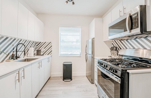 North Beach Apartment | TWO Bedroom Apartment