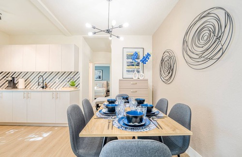 North Beach Apartment | TWO Bedroom Apartment