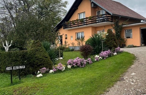 Nova Krslja Apartment | Two bedroom apartment with terrace Rakovica, Plitvice (A-24483-a)