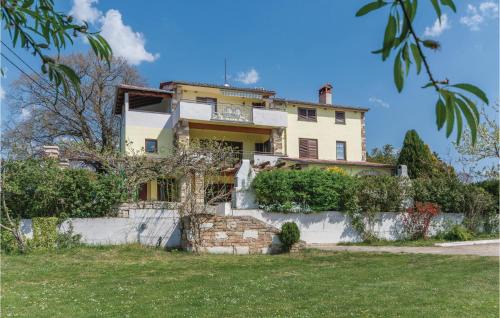 Jezenj Apartment | Two-Bedroom Apartment In Veli Jezenj