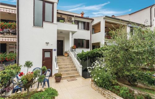 Porec Apartment | Two-Bedroom Apartment In Porec