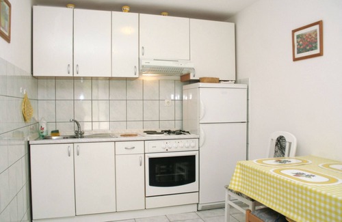 Kuciste Apartment | Two bedroom apartment near beach Kučište - Perna, Pelješac (A-4542-c)