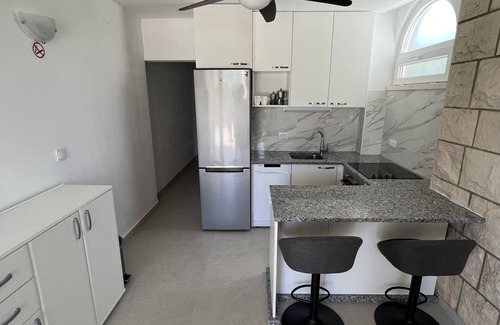 Kneza Apartment | Two bedroom apartment near beach Kneža, Korčula (A-168-a)