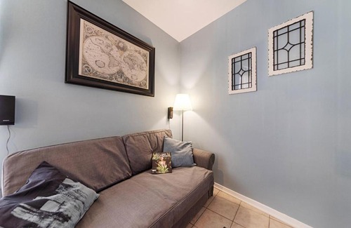 Acquaseria Apartment | Two-Bedroom Apartment Rise and Shine