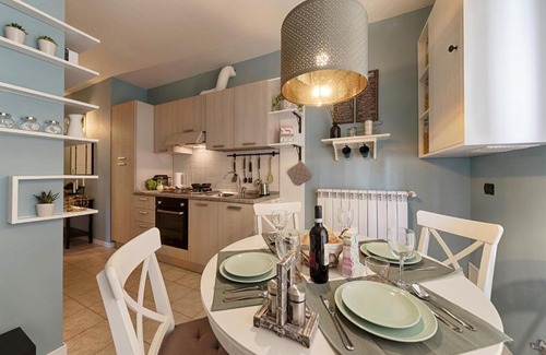Acquaseria Apartment | Two-Bedroom Apartment Rise and Shine