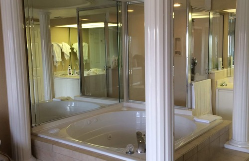 West Kissimmee Resort | Two Bedroom Apartment at Westgate Resort Near Disney land