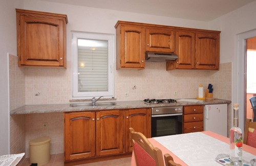 Bozava Apartment | Two bedroom apartment with terrace and sea view Božava, Dugi otok (A-8098-a)