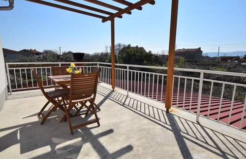 Nenadici Apartment | Two bedroom apartment with terrace Nenadići, Krk (A-19373-a)