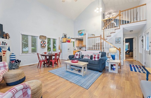 Grand Rivers Condo | Two Bedroom Bayside Condo