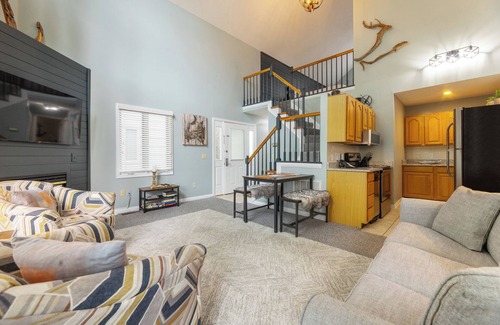 Grand Rivers Condo | Two Bedroom Bayside Condo