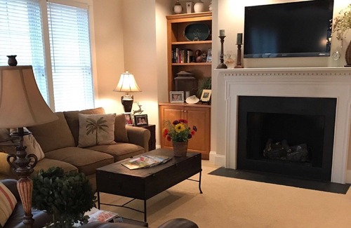 Lake Oconee Condo | Two Bedroom Condo Minutes from the Ritz Carlton.