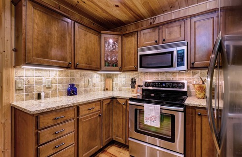 Glenville House | Two Bedroom Cottage Tucked In The Woods of Cashiers, NC - Forest Cottage