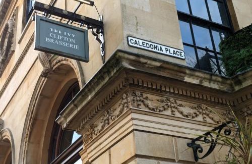 Clifton Apartment | Two Bedroom flat in Caledonia Place