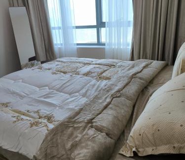 Al Majaz Apartment | Two bedroom for big families and groups