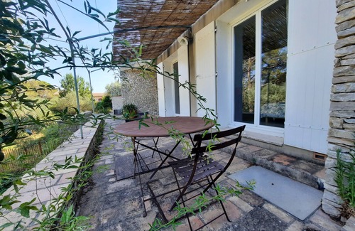 Quartier des Espesses Cottage | Two-bedroom gîte with terrace and swimming pool