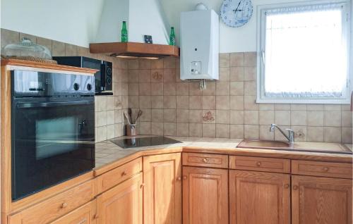La Tranche-sur-Mer House | Two-Bedroom Holiday Home In La Tranche-Sur-Mer