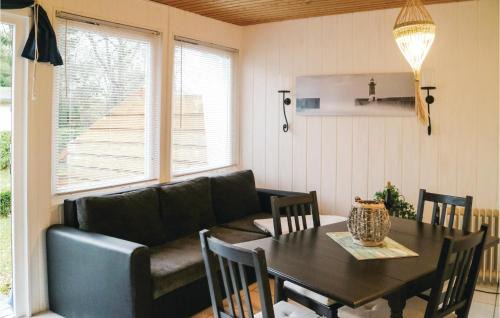 Mariendorf House | Two-Bedroom Holiday Home In Middelhagen