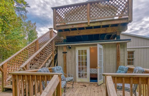 Columbus Apartment | Two bedroom Hunt Box Apartment 8.9 miles from Tryon International Equestrian
