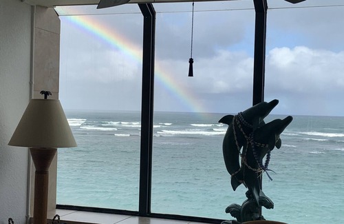 Mokuleia Condo | Two Bedroom Ocean Front Condo in Waialua. Awesome 180 degree view of the ocean.
