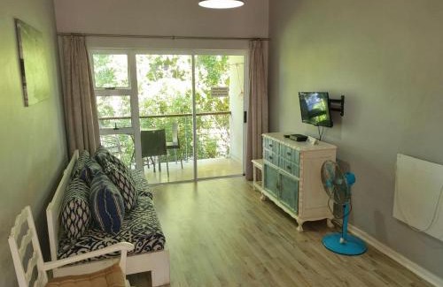 Knysna Central Apartment | Two bedroom on Trotter