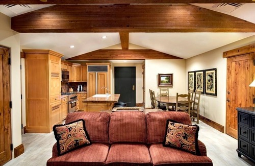 Deer Valley Apartment | Two Bedroom Suite 2 Apartment Hotel by RedAwning